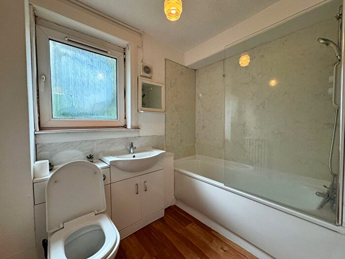 1 Bedroom Flat To Rent In Elphinstone Place, Govan, Glasgow, G51