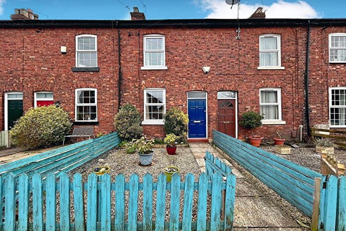 2 Bedroom Terraced House For Sale In Henwood Road, Withington, M20