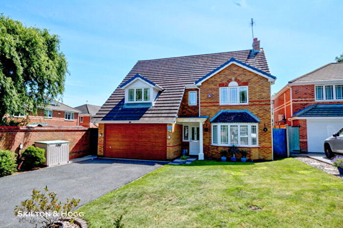 4 Bedroom Detached House For Sale In Preston Drive, Daventry, NN11