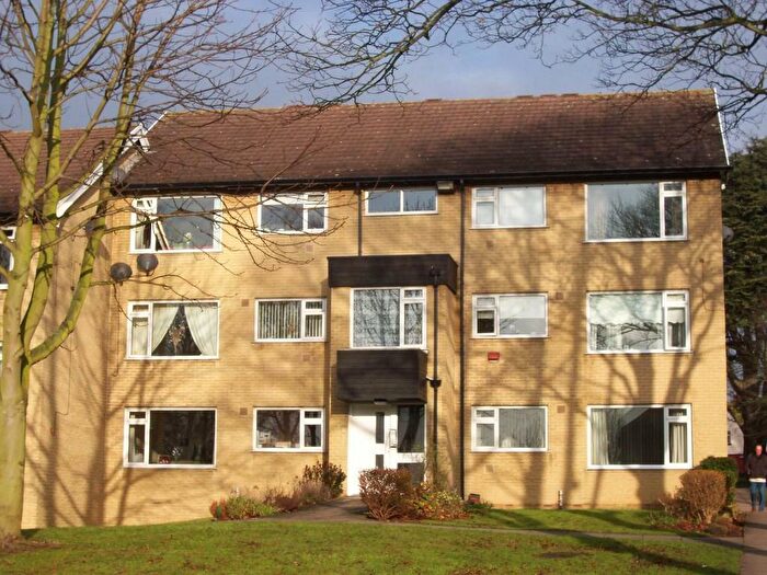 2 Bedroom Flat To Rent In Newall Close, Otley, West Yorkshire, LS21