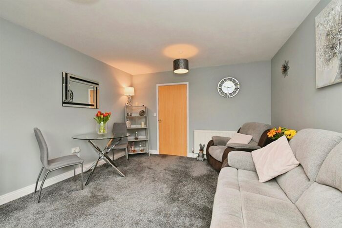 2 Bedroom Semi-Detached House For Sale In Dukes Road, Bungay, NR35