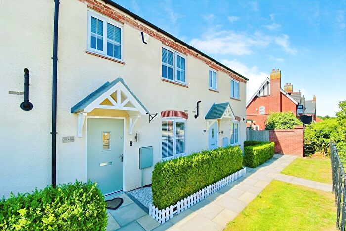 3 Bedroom Terraced House For Sale In Linacre Crescent, Syston, LE7