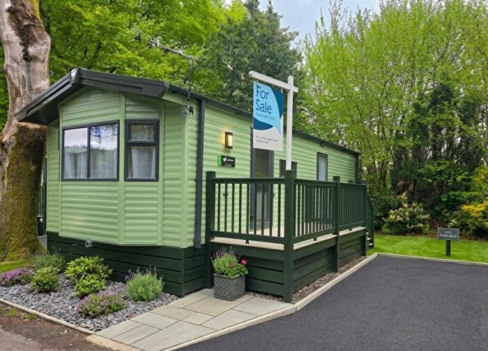 2 Bedroom Mobile Home For Sale In Fallbarrow Holiday Park, Rayrigg Road, Windermere, LA23