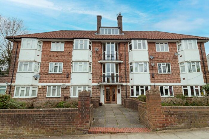 2 Bedroom Flat For Sale In Penshurst Court, Penshurst Gardens, HA8