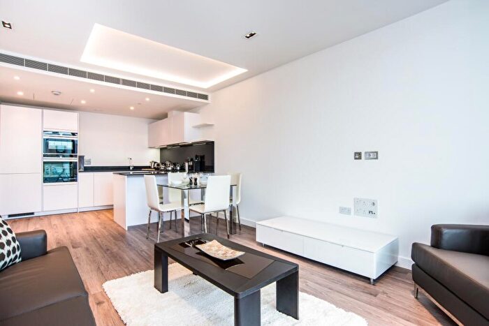 2 Bedroom Flat To Rent In Goodman's Fields, Leman Street, Aldgate, London, E1