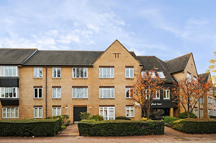 2 Bedroom Flat For Sale In Lansdown Road, Sidcup, DA14