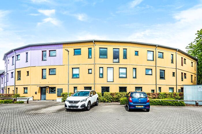 1 Bedroom Apartment To Rent In The Serpentine, Aylesbury, HP19