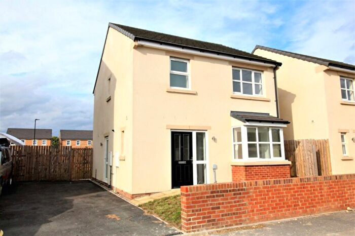 3 Bedroom Detached House To Rent In Briars Lane, Stainforth, Doncaster, South Yorkshire, DN7