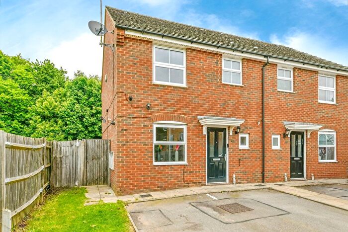 3 Bedroom Semi Detached House For Sale In Hayward Close, Stevenage, Hertfordshire, SG1