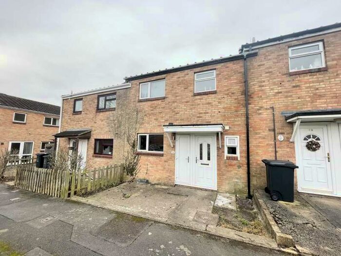 3 Bedroom Terraced House To Rent In Warneford Close, SN5, SN5