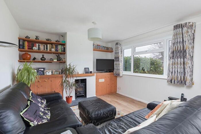 2 Bedroom Semi-Detached House For Sale In Hatch End, Forest Row, RH18