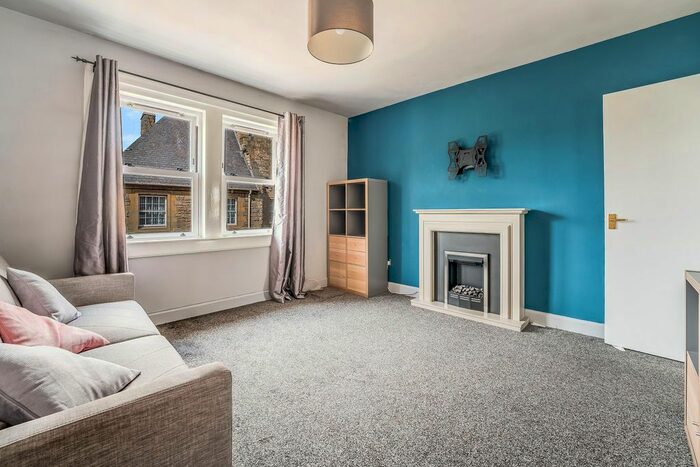 2 Bedroom Flat To Rent In Lothian Road, Dalkeith, Midlothian, EH22