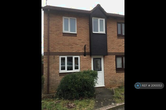 2 Bedroom Semi-Detached House To Rent In Spindleside, Bicester, OX26