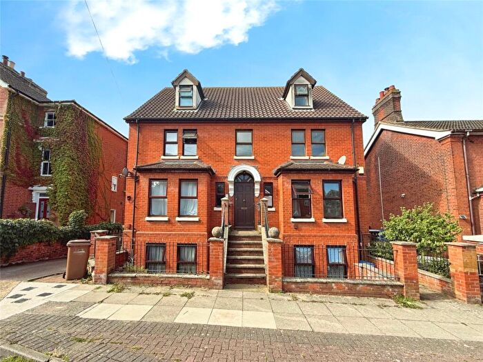 2 Bedroom Maisonette For Sale In Stevenson Road, Ipswich, Suffolk, IP1