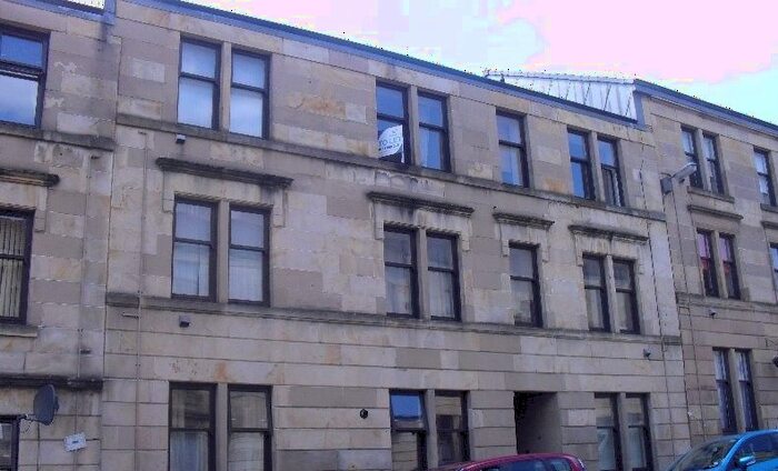 1 Bedroom Flat To Rent In Bank Street, Paisley, Renfrewshire, PA1