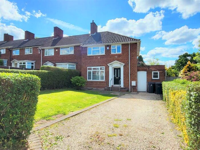 3 Bedroom Semi-Detached House To Rent In Jesson Road, Sutton Coldfield, B75