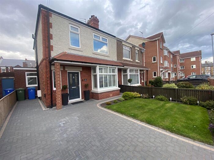 3 Bedroom Semi-Detached House For Sale In Sinclair Gardens, Seaton Delaval, Whitley Bay, NE25