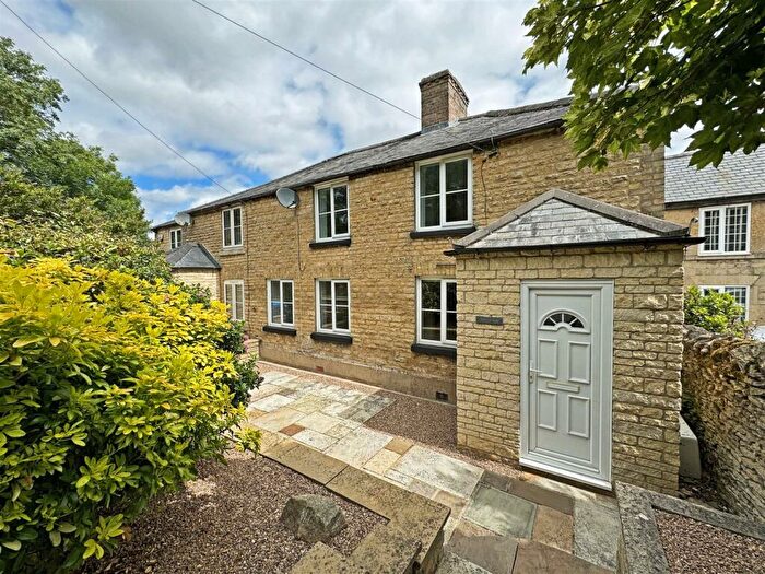 3 Bedroom Semi-Detached House For Sale In Toll Bar, Great Casterton, Stamford, PE9