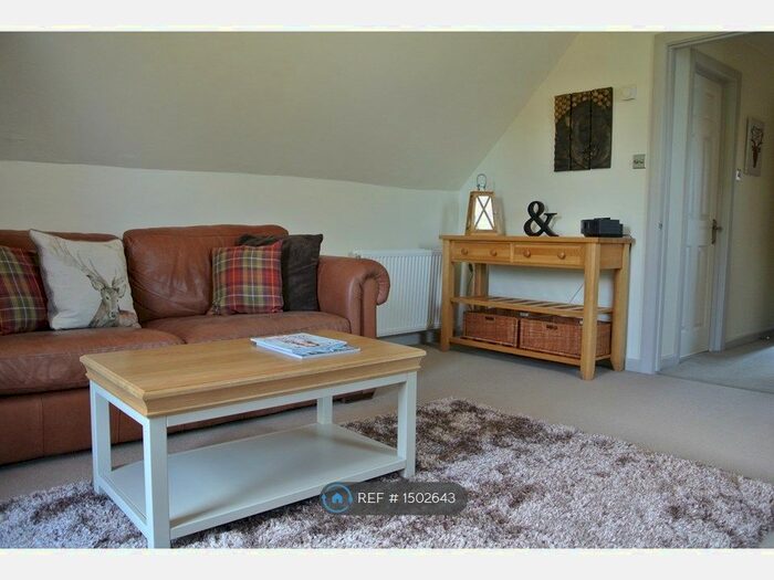 1 Bedroom Flat To Rent In Frith Farm House, Faversham, ME13