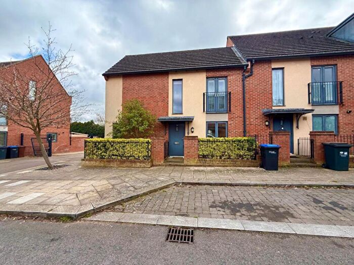 3 Bedroom End Of Terrace House For Sale In Barring Street, Upton, Northampton, NN5