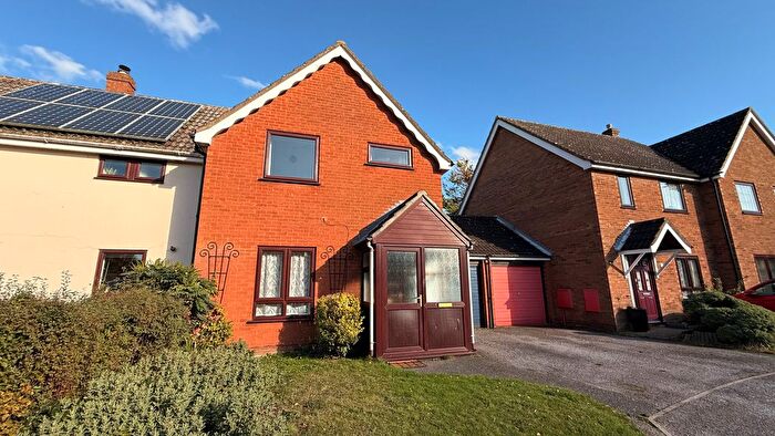 3 Bedroom Semi-Detached House To Rent In Manor Road, Ipswich, IP5