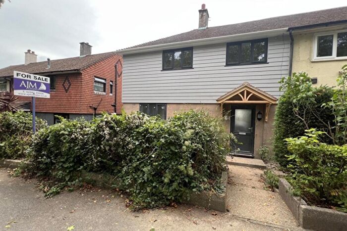3 Bedroom Semi-Detached House For Sale In Falmouth Road, Paulsgrove, Portsmouth, Hampshire, PO6