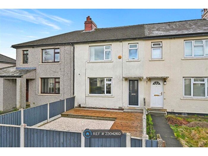 3 Bedroom Terraced House To Rent In Westfield Avenue, Yeadon, Leeds, LS19