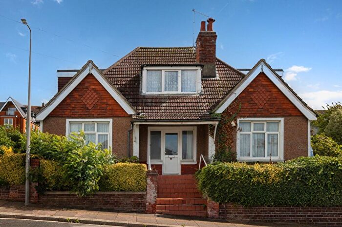 4 Bedroom Detached House For Sale In Dudley Road, Brighton, BN1