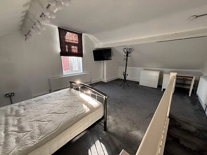 1 Bedroom Flat To Rent In High Street, Swallownest, Sheffield, S26