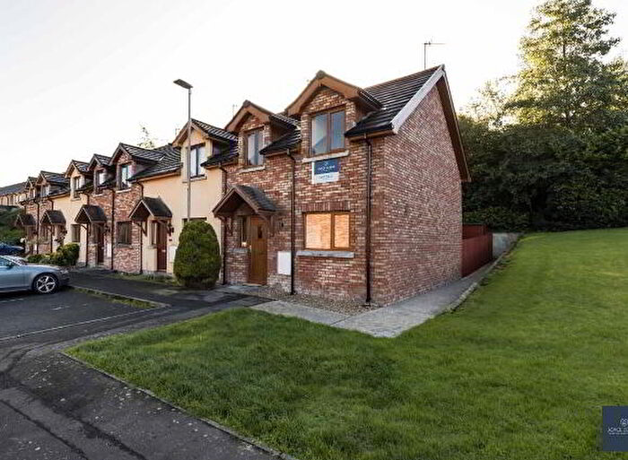 3 Bedroom TownHouse For Sale In Burn Brae Court, Banbridge, BT32