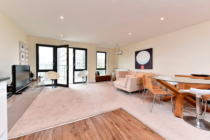2 Bedroom Flat To Rent In Gwynne Road, The Regent, SW11