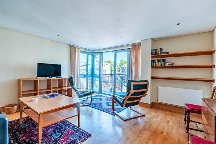 2 Bedroom Apartment For Sale In The Panoramic, Park Row, Bristol, BS1