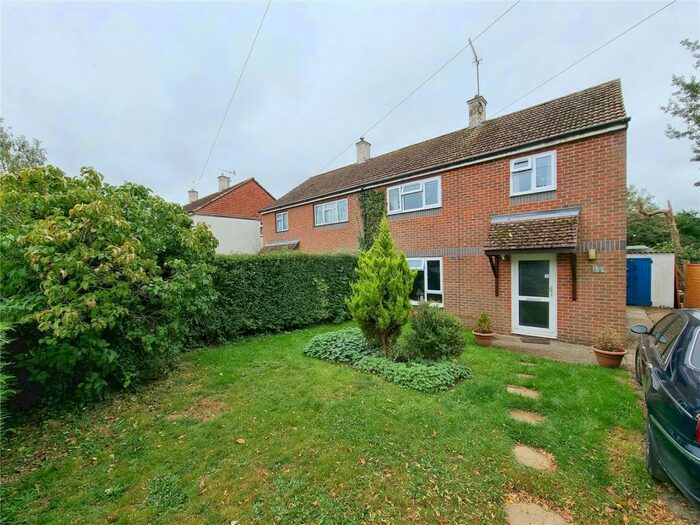 1 Bedroom Garage / Parking To Rent In Reigate, Surrey, RH2