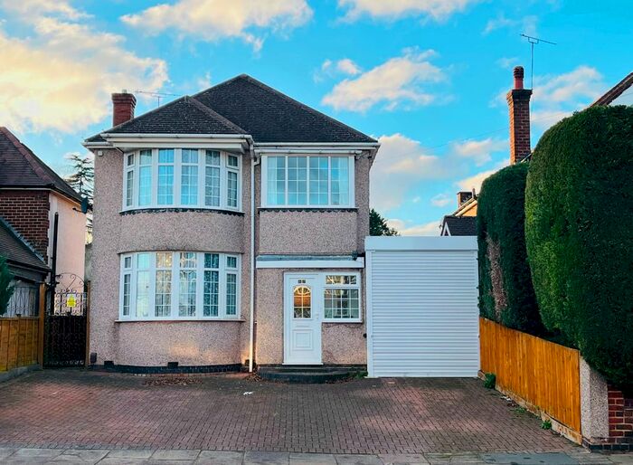 3 Bedroom Detached House To Rent In Stoney Road, Coventry, CV3