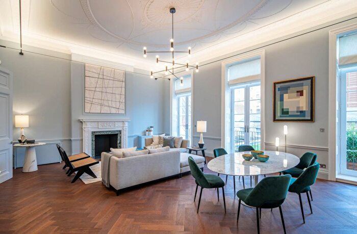 1 Bedroom Flat For Sale In Devonshire Place, London, W1G