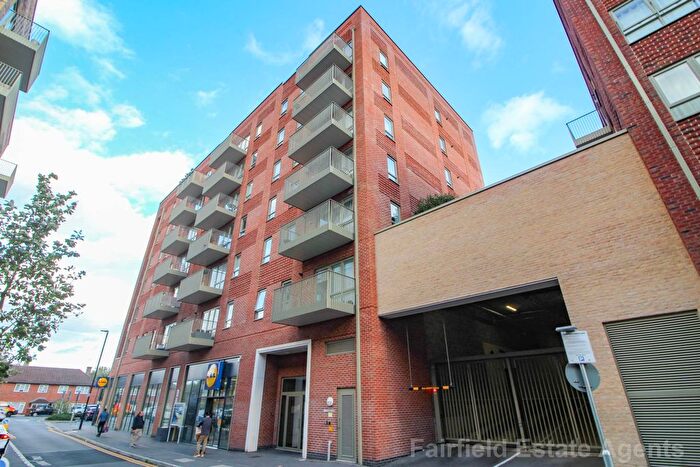2 Bedroom Flat For Sale In Waddington House, South Oxhey, WD19