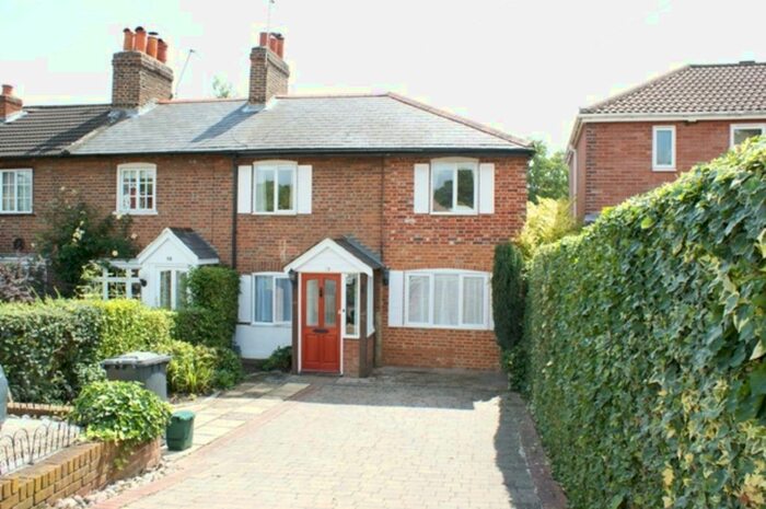 5 Bedroom Semi-Detached House To Rent In Langham Place, Egham TW20