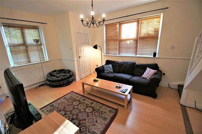 2 Bedroom End Terrace House To Rent In Cape Street, Fallowfield, M20
