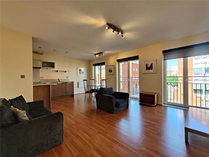 2 Bedroom Flat To Rent In Sheepcote Street, Birmingham, B16