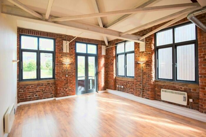 2 Bedroom Flat To Rent In East Street, Leeds, LS9