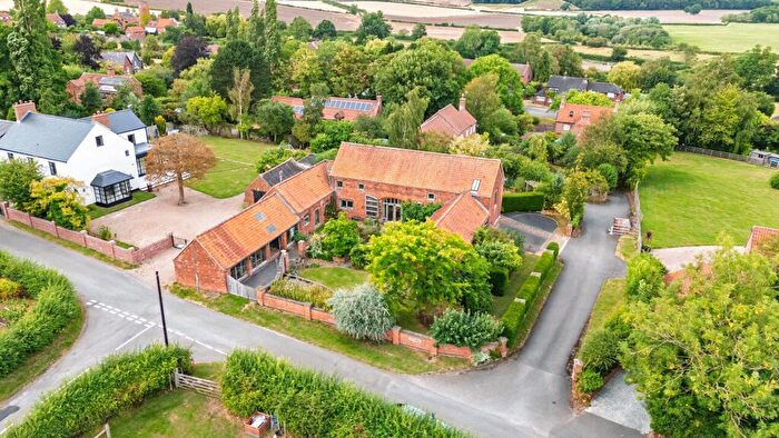 5 Bedroom Barn Conversion For Sale In Beautifully Reimagined Barn Living In Eakring, NG22