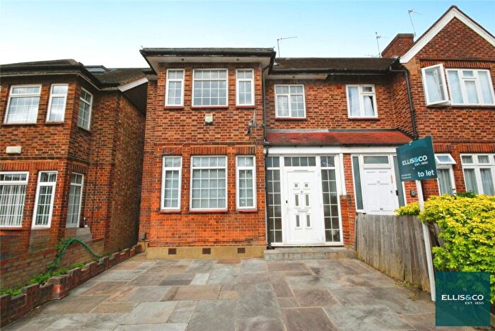 4 Bedroom Semi-Detached House To Rent In Hamilton Road, Golders Green, NW11