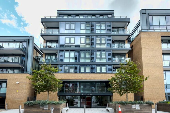 2 Bedroom Flat To Rent In Drew House, Deptford, SE8