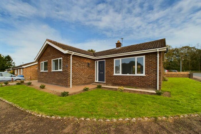 3 Bedroom Detached Bungalow To Rent In Covey Way, Lakenheath, IP27