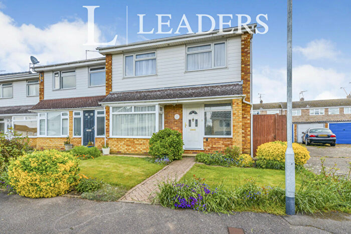 4 Bedroom Semi-Detached House To Rent In Varney Close, HP1