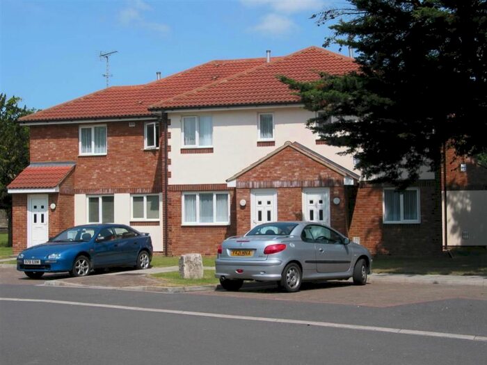 1 Bedroom Terraced House To Rent In Hithermoor Road, Stanwell Moor TW19