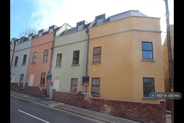 2 Bedroom Flat To Rent In Horfield Road, Bristol, BS2