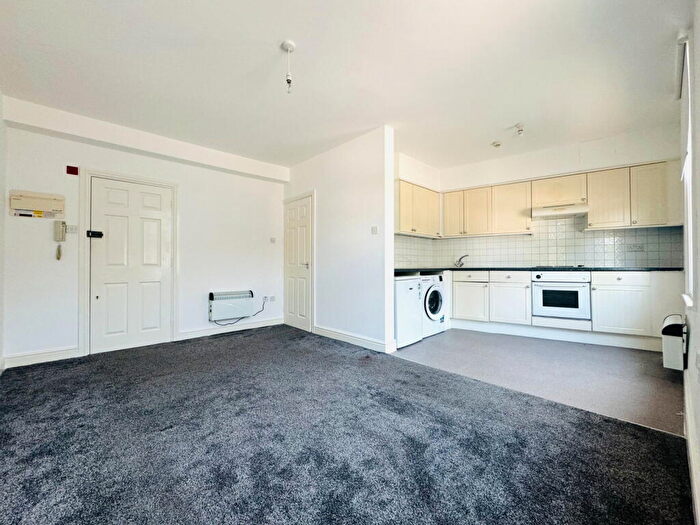 Studio To Rent In Devonshire Road, London, SE23