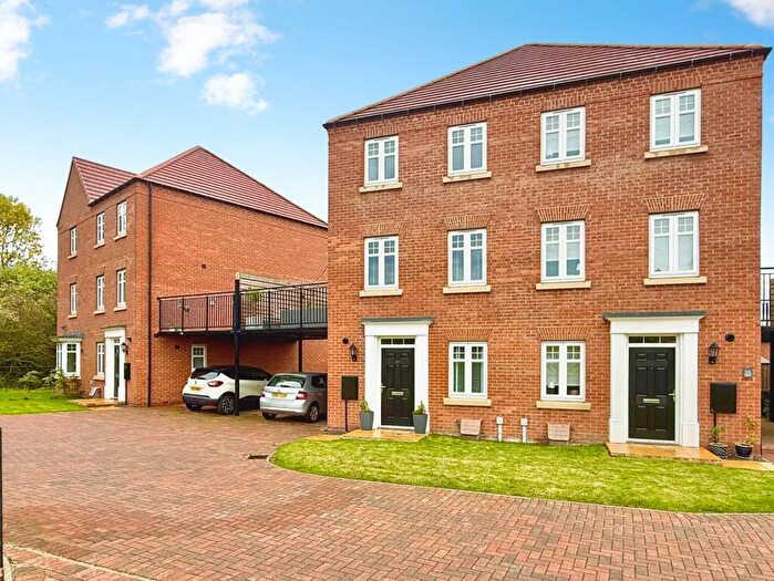 3 Bedroom Semi-Detached House For Sale In Muirfield, Durham City, Durham, DH1