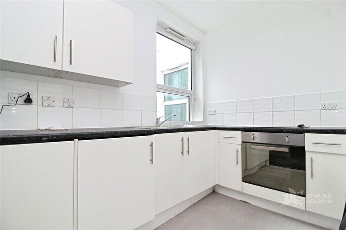 Studio To Rent In Roberts Street, Croydon, Surrey, CR0